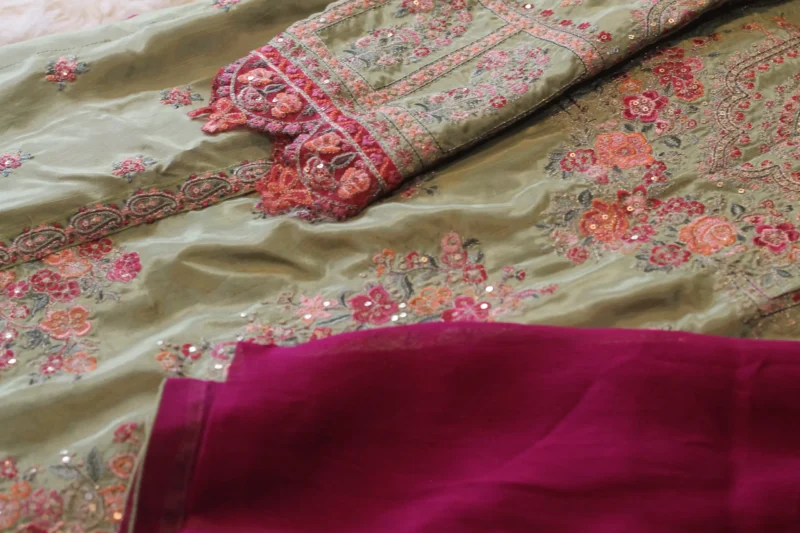 Embroidered Dyed Raw Silk Suit - Image 3