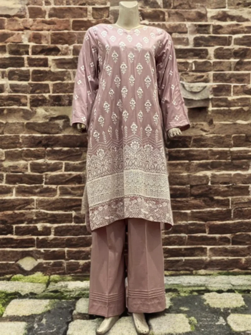 Lilac Color Lawn Fully Chicken Kari Embroidered Suit - Image 5